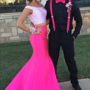 Elle Wilde size 2 altered at the straps